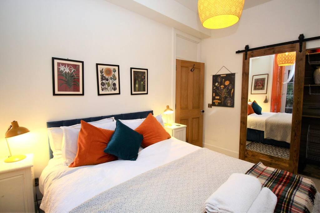 Holyrood Park: Lush & Arty 2 Double Bed Flat Apartman EDI Kültér fotó