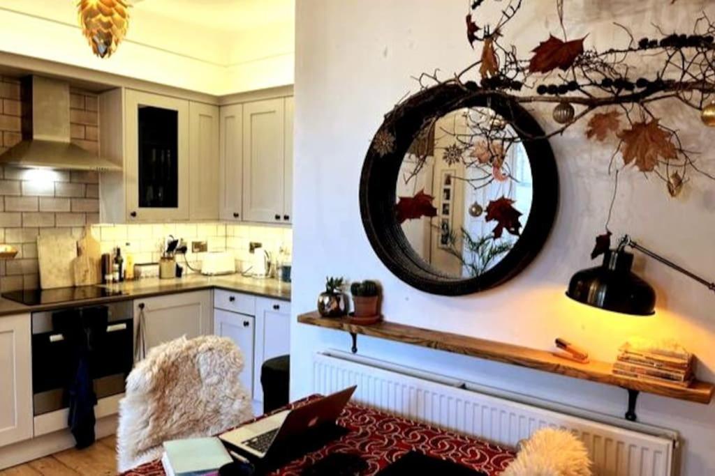 Holyrood Park: Lush & Arty 2 Double Bed Flat Apartman EDI Kültér fotó